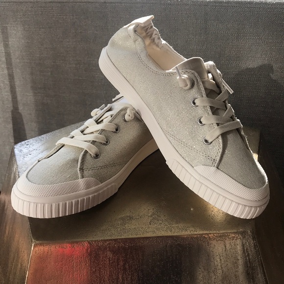 tretorn meg sneakers